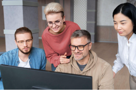 Network management Atlanta team monitoring a business network for Synchronize IT